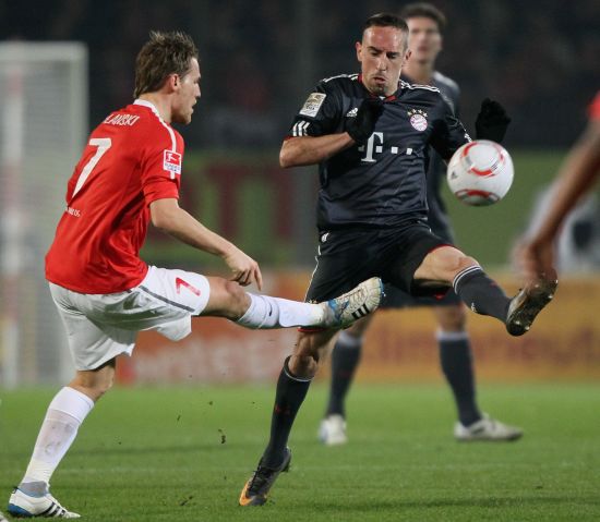 期的压倒性 期的压倒性